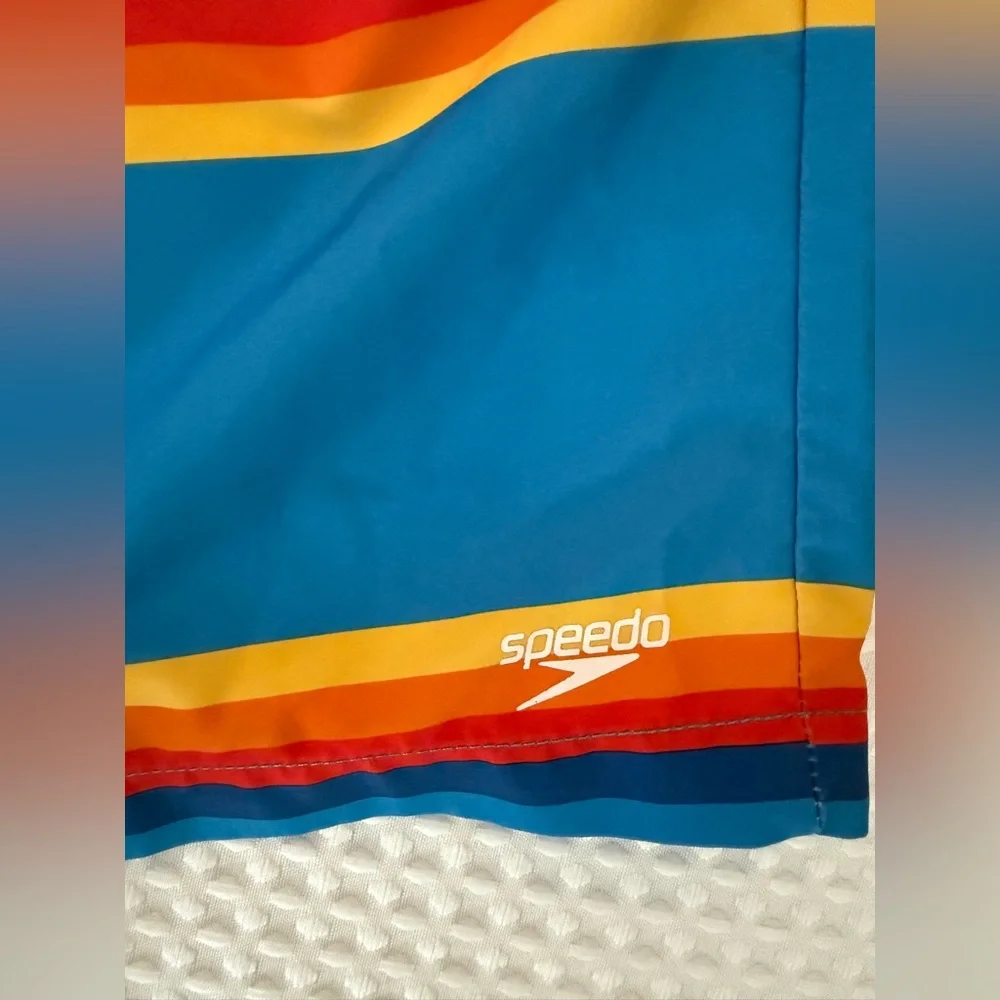 Speedo Rainbow Striped Swim Trunks UPF 50+ SZ‎ LG